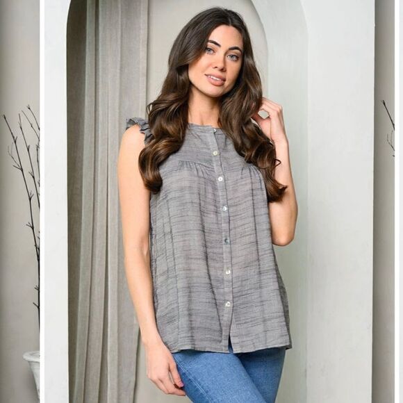 Doe & Rae women’s sleeveless ruffle button up tank top in charcoal NWT - Picture 2 of 8